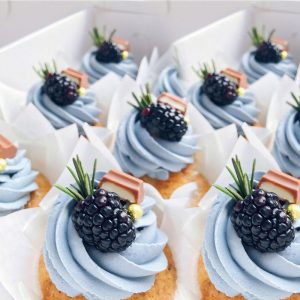 Blueberry Kinder Cupcake